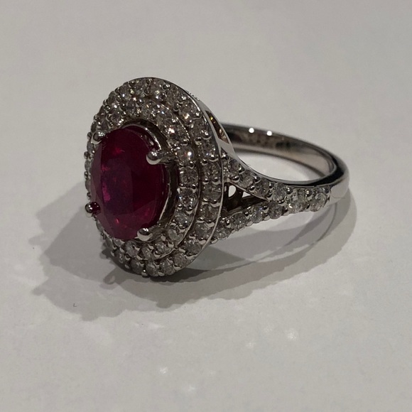 14K Gold Ruby & Diamond Ring - Picture 6 of 6